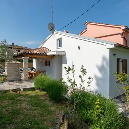 House Mery